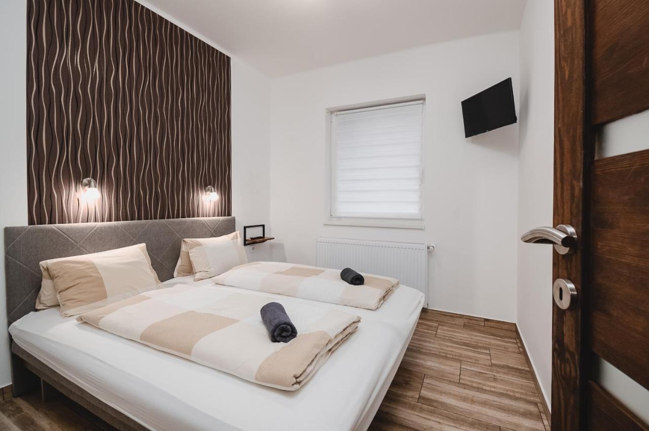 Reborn Lux Apartments Hajdúszoboszló Buitenkant foto
